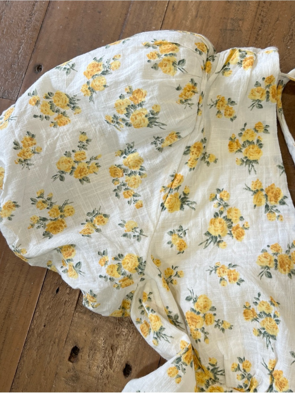 ASTR The Label Lovegrove White Yellow Floral Puff Sleeve Mini Dress Large - Picture 5 of 13